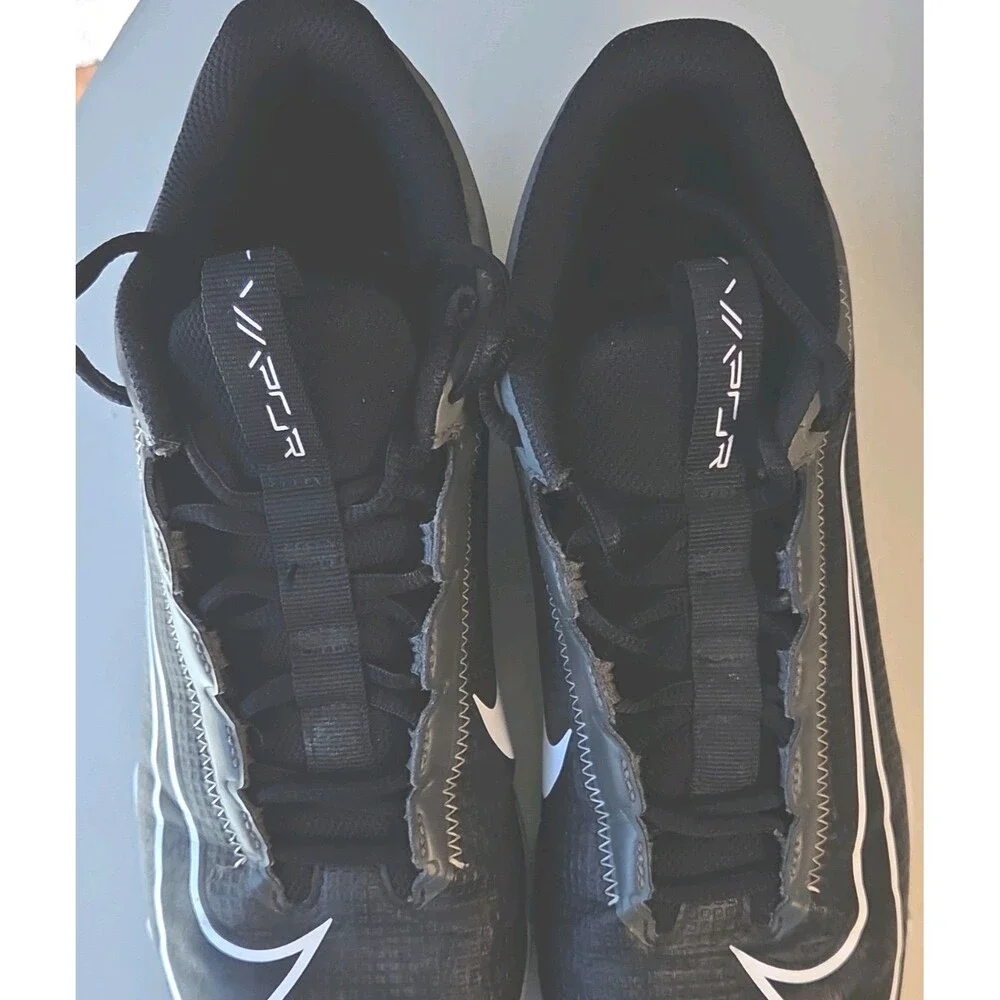 Nike Vapor Edge Shark 2 Mens Size 8 Black/White-Iron Grey Outdoor Football Cleat